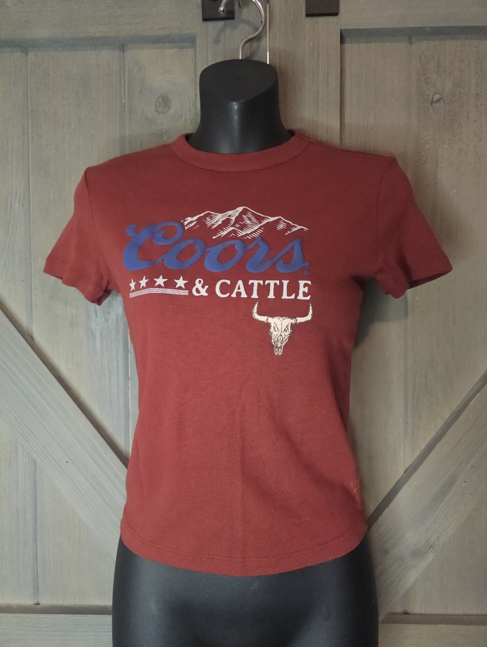 Nwt Coors & Cattle Tshirt sz XS
